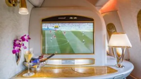 熱那亞與AC米蘭2-2戰平，德斯特羅梅雙響米蘭領先差距縮小至一分